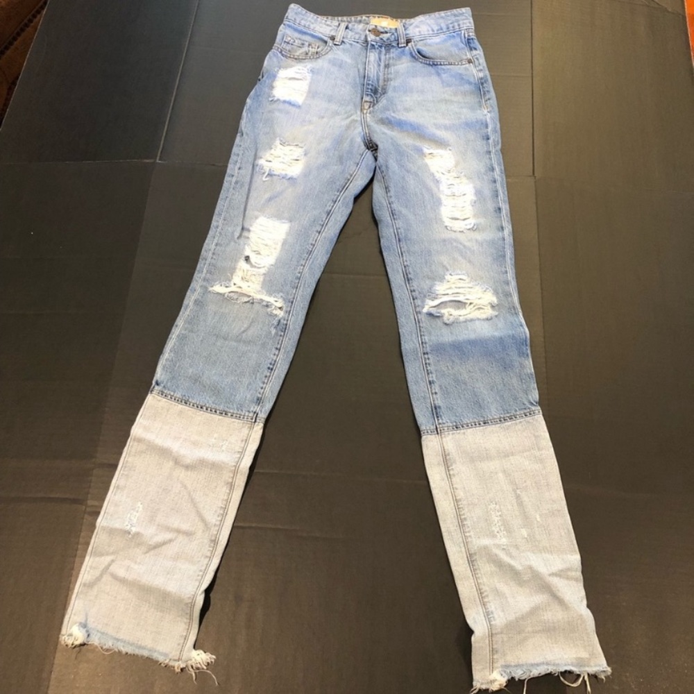 Tribe Kelley Distressed Two Tone Patched Seamed Blue Jeans size 26 Going Coastal